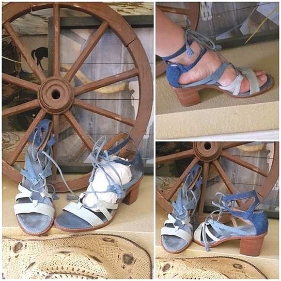😍😍FRYE‎ Brielle Gladiator Denim Sandal - Picture 1 of 10